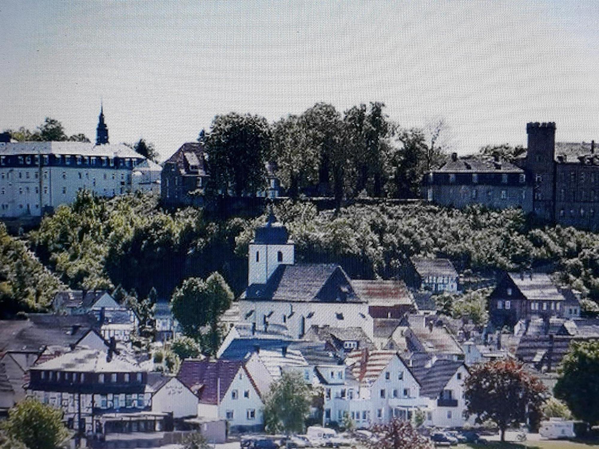 Geraeumiges Ferienhaus 贝维伦金 外观 照片